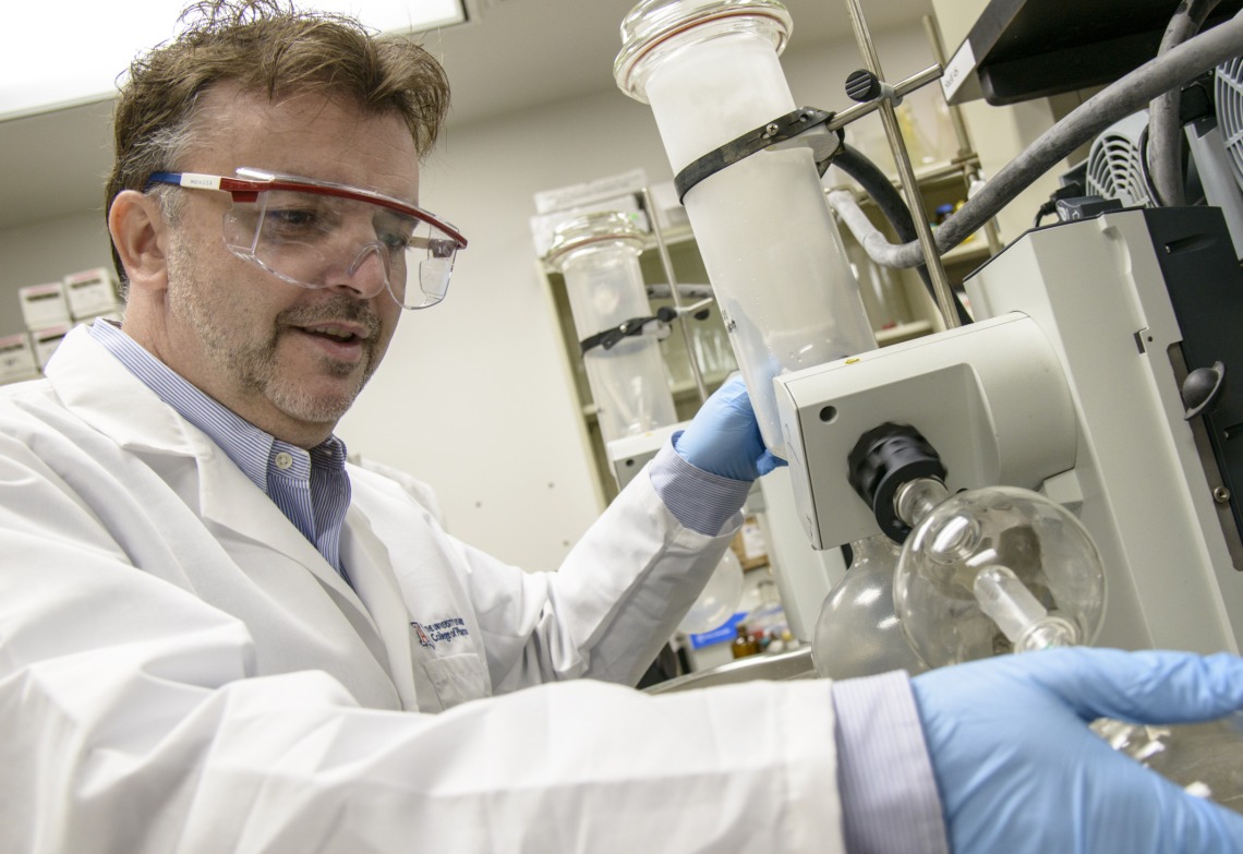 Chris Hulme working in the laboratory. 