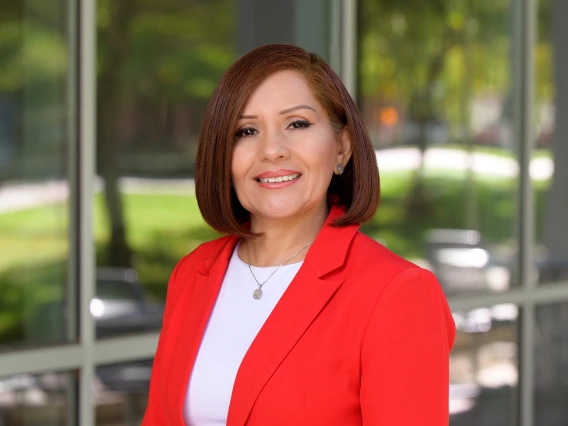 LuzMaria Hernandez