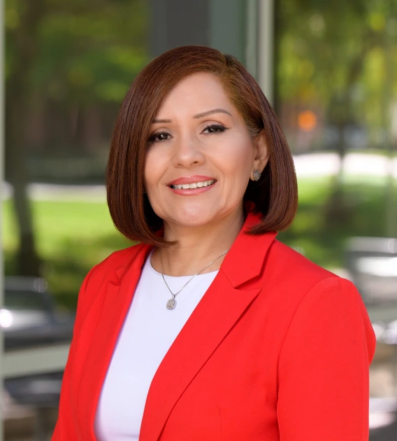 LuzMaria Hernandez
